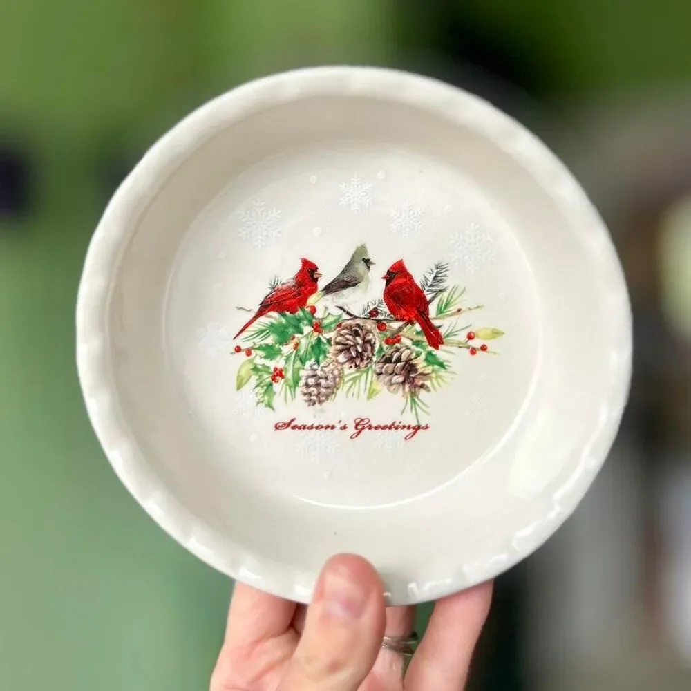 VTG Holiday Winter Cardinal Birds Christmas Mini Pie Dishes Set of 2